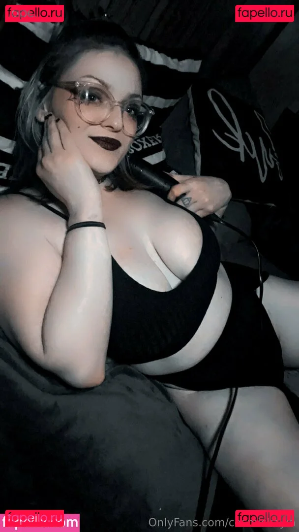 cosmicleah Onlyfans Photo Gallery 