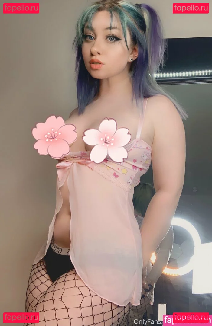 freelilbussy Onlyfans Photo Gallery 