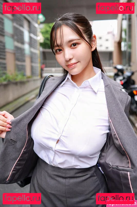 Koibuchi Momona Onlyfans Photo Gallery 