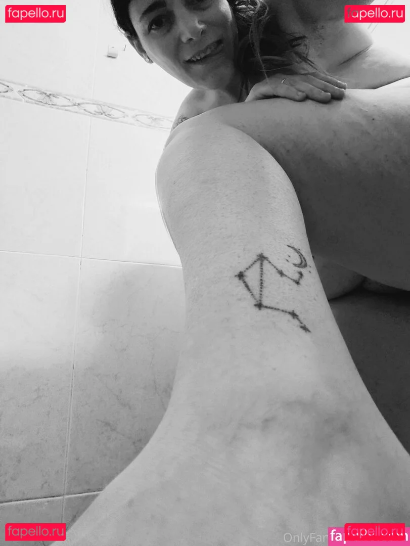 aniwan Onlyfans Photo Gallery 