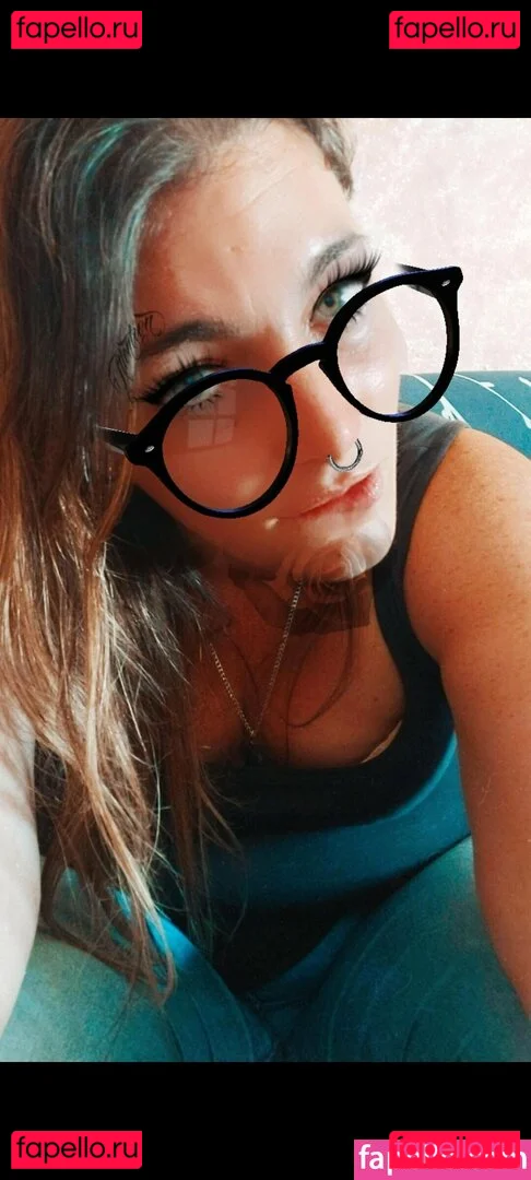 aniwan Onlyfans Photo Gallery 