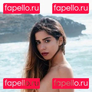 Moii もい Onlyfans Photo Gallery 