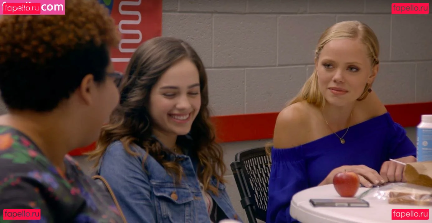 Annalisa Cochrane Onlyfans Photo Gallery 