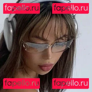 Momechula Onlyfans Photo Gallery 