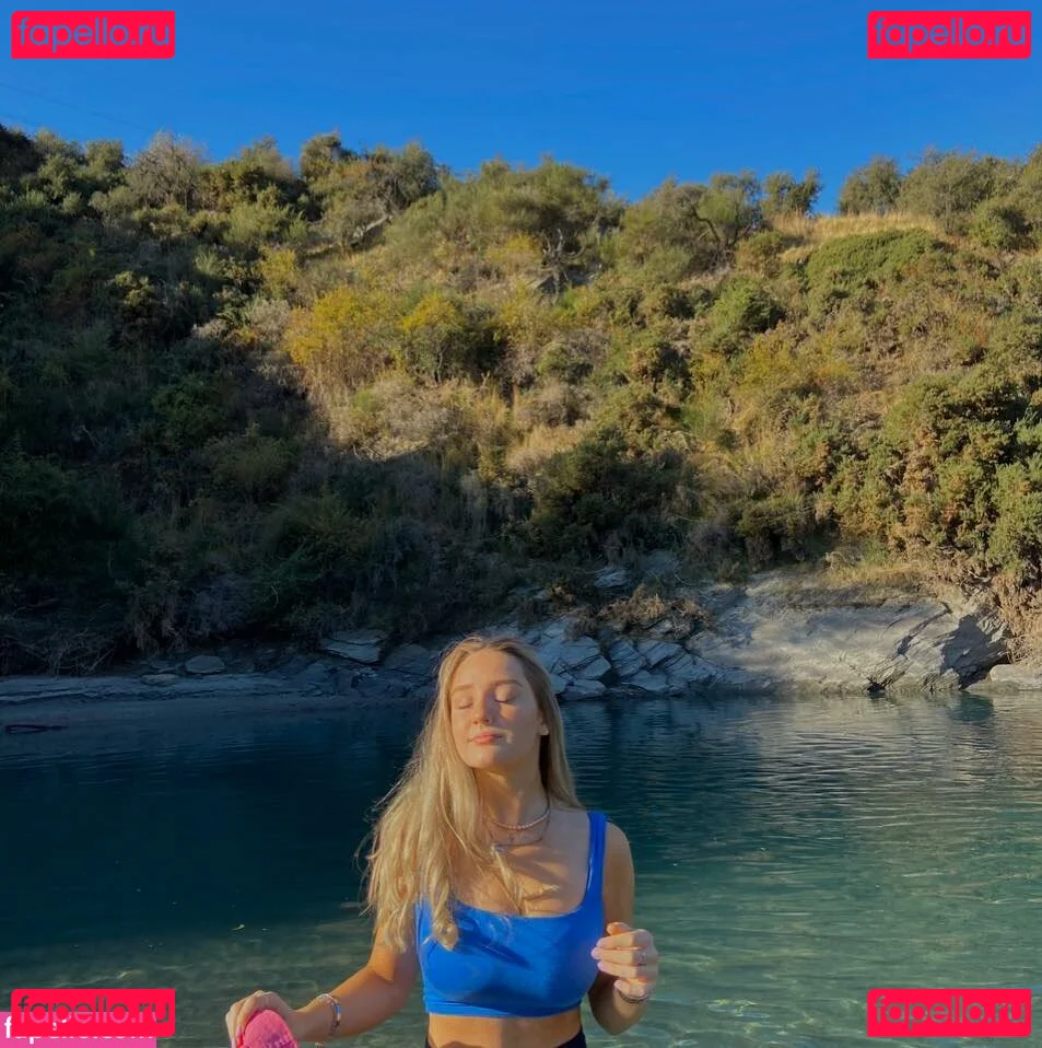 Ruby Pearl Esler Onlyfans Photo Gallery 