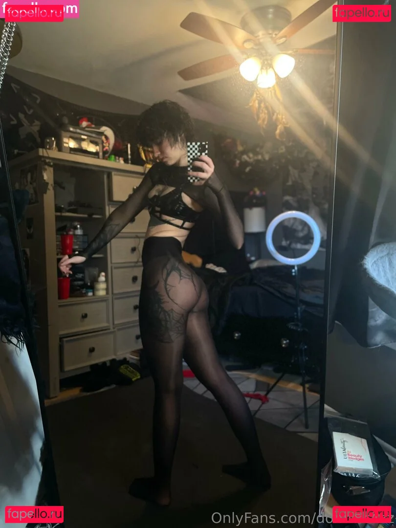 domtrickzz Onlyfans Photo Gallery 