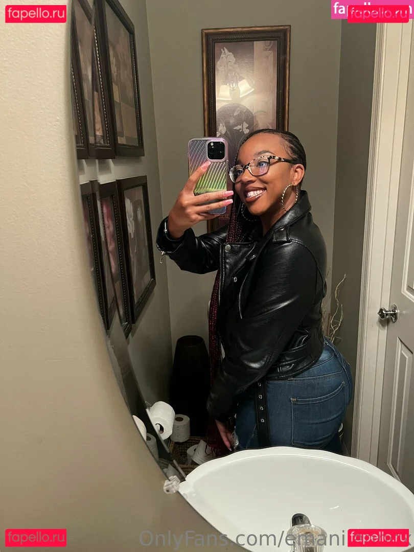 emanilennox Onlyfans Photo Gallery 
