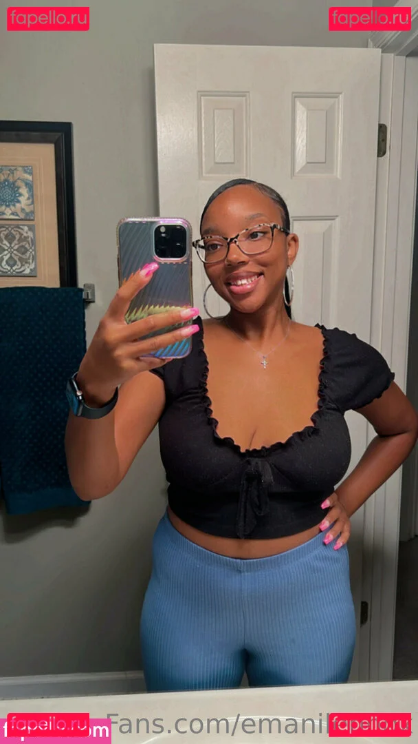 emanilennox Onlyfans Photo Gallery 