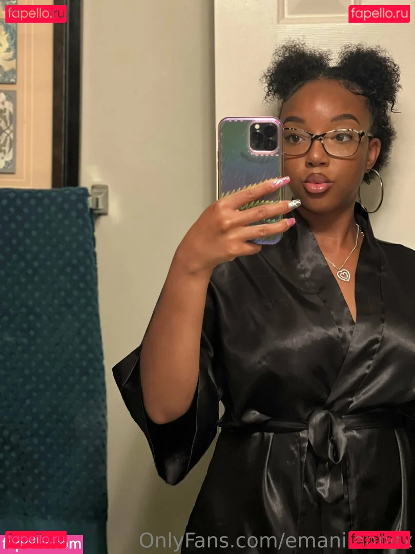 emanilennox Onlyfans Photo Gallery 