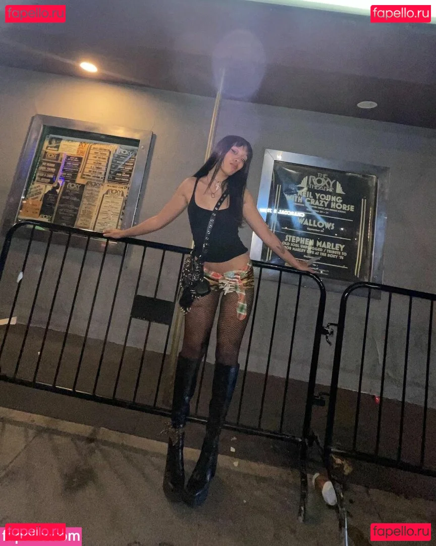 Rappers Daughters Onlyfans Photo Gallery 