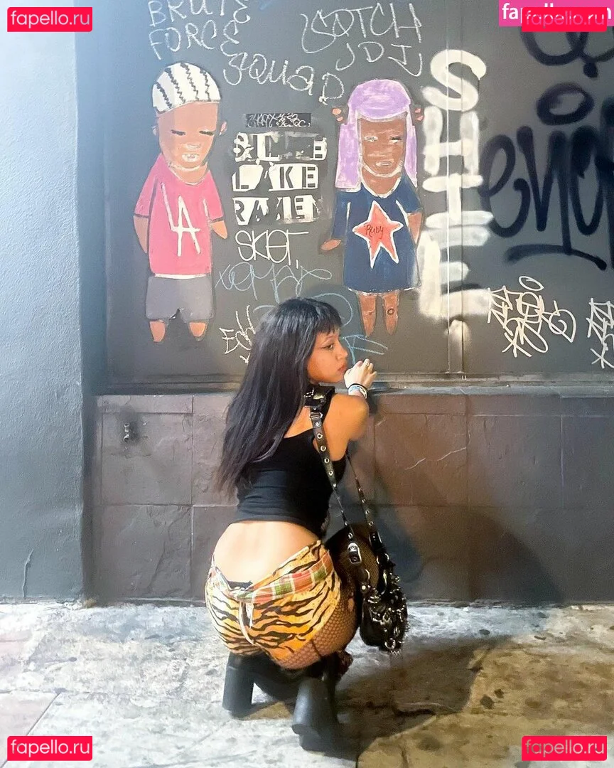 Rappers Daughters Onlyfans Photo Gallery 