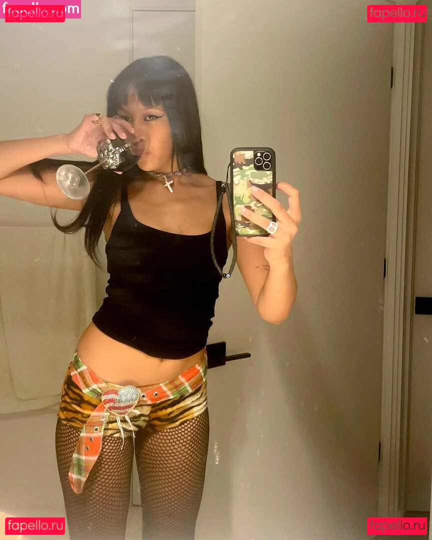 Rappers Daughters Onlyfans Photo Gallery 