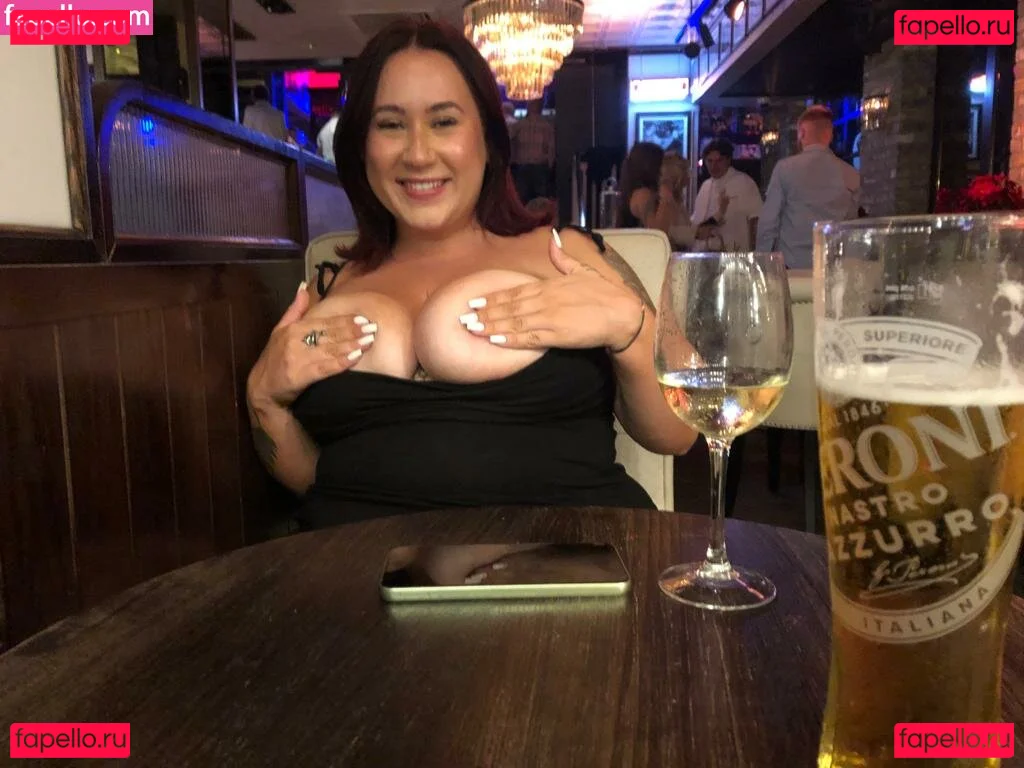 Daisy Gold Onlyfans Photo Gallery 