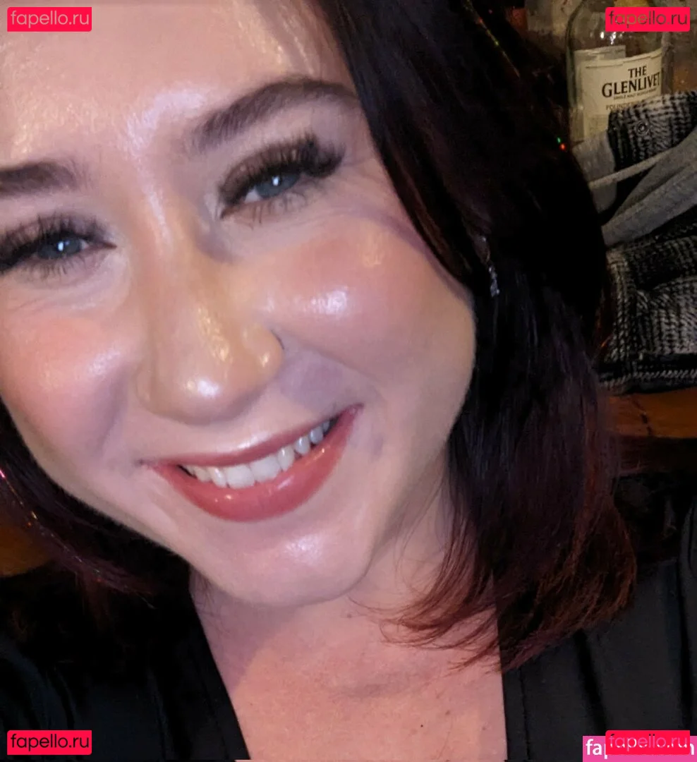 Daisy Gold Onlyfans Photo Gallery 