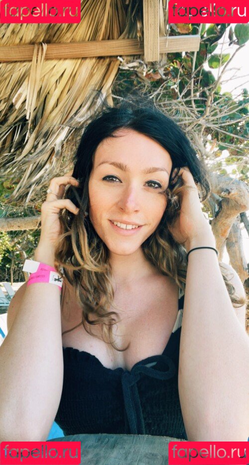 Zoeyt123 Onlyfans Photo Gallery 