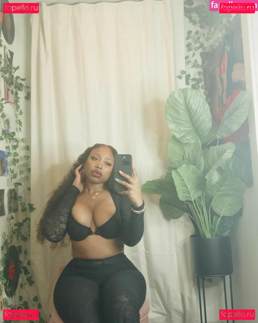 Chaotic Allure Onlyfans Photo Gallery 