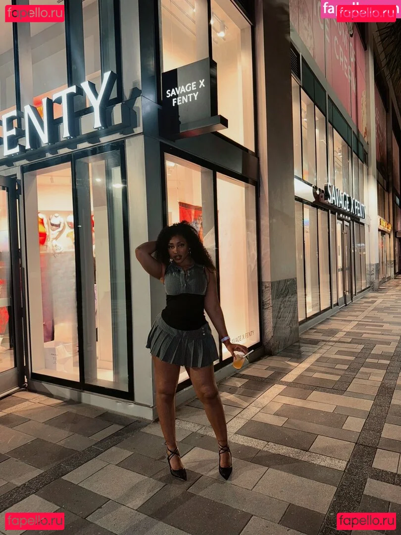 Chaotic Allure Onlyfans Photo Gallery 