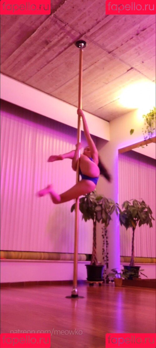 Meowko Meowkolol Onlyfans Photo Gallery 