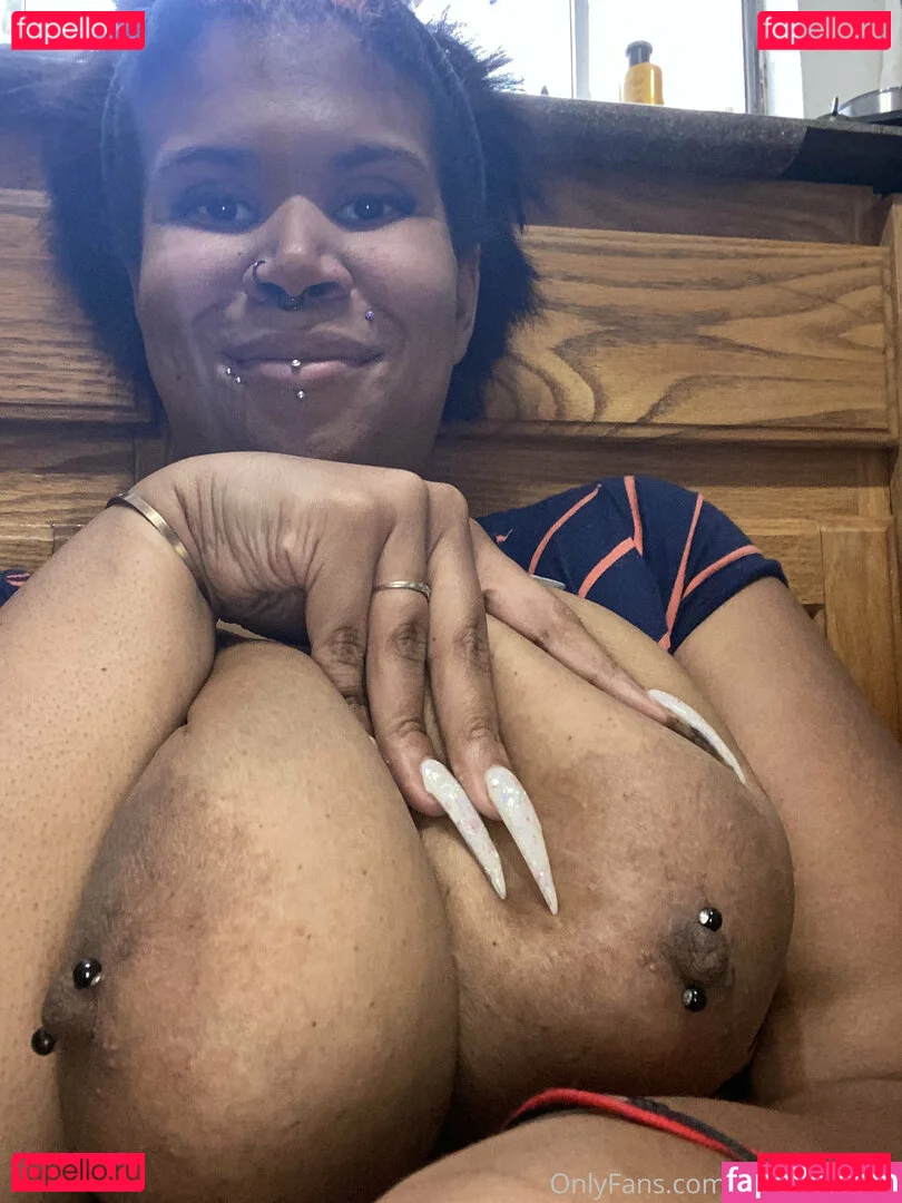 amazon_leee Onlyfans Photo Gallery 