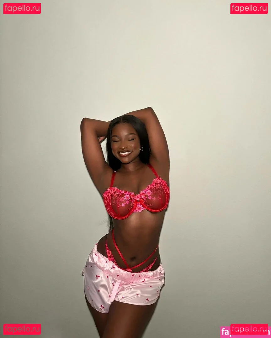 Savannah Perkins Onlyfans Photo Gallery 