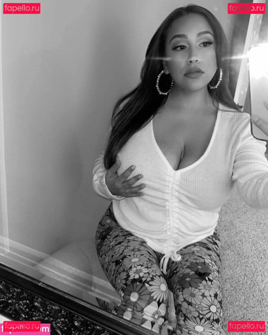 funsizedkatt Onlyfans Photo Gallery 