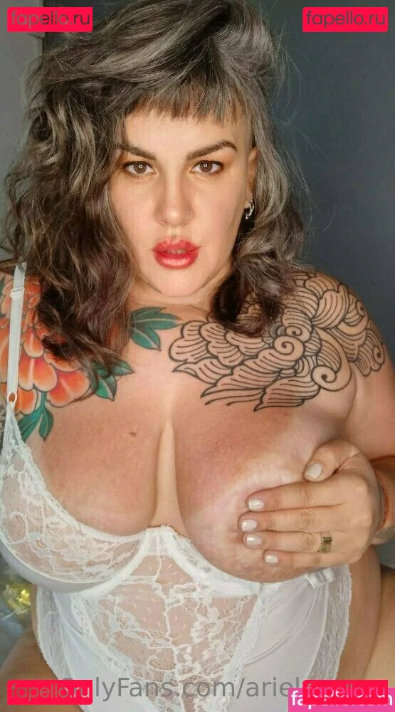 arielqween Onlyfans Photo Gallery 