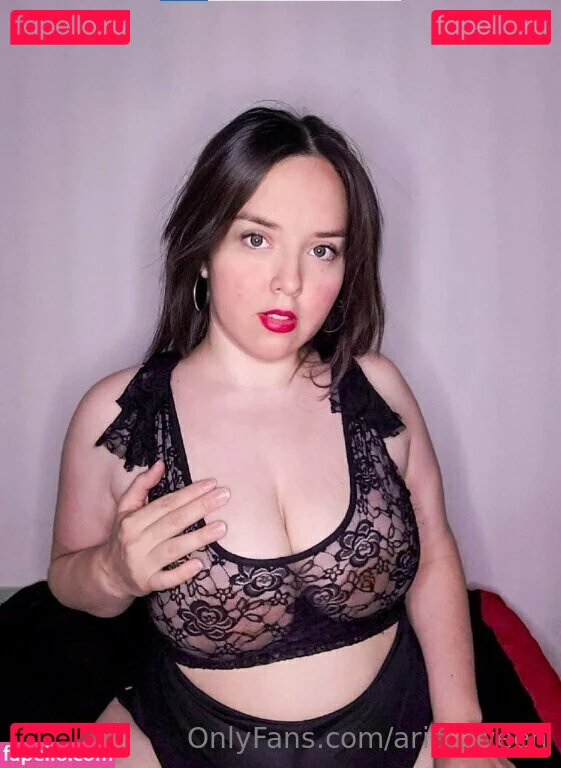 arielqween Onlyfans Photo Gallery 