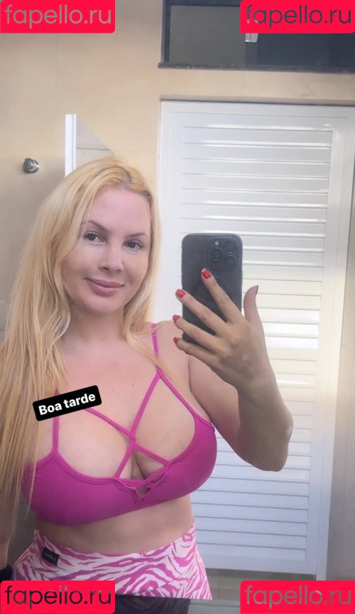 Aline Füchter Ouriques Onlyfans Photo Gallery 