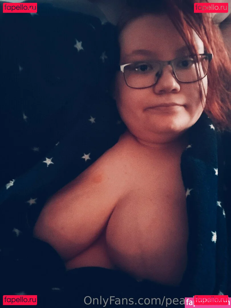 peachycat8 Onlyfans Photo Gallery 