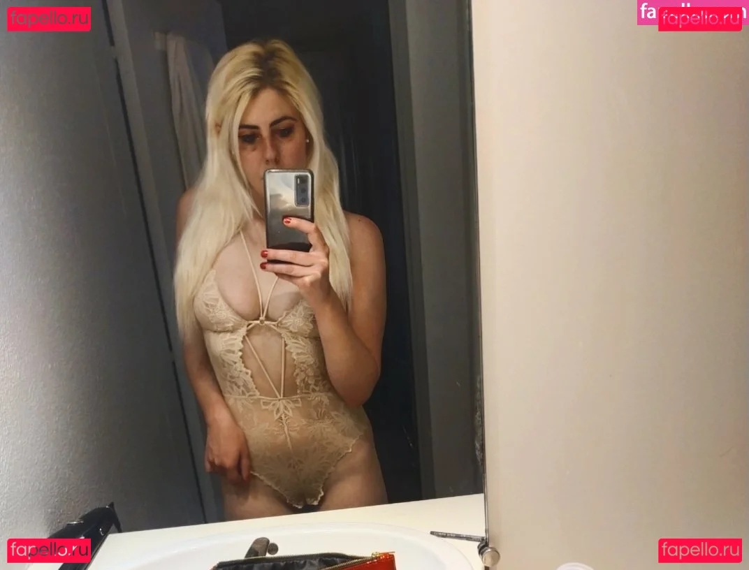 Alice Hunter Onlyfans Photo Gallery 