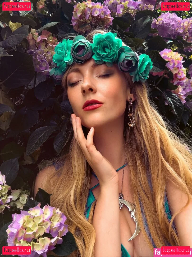 Amber Farndon Onlyfans Photo Gallery 