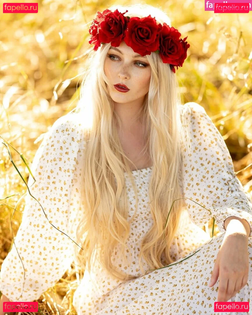 Amber Farndon Onlyfans Photo Gallery 