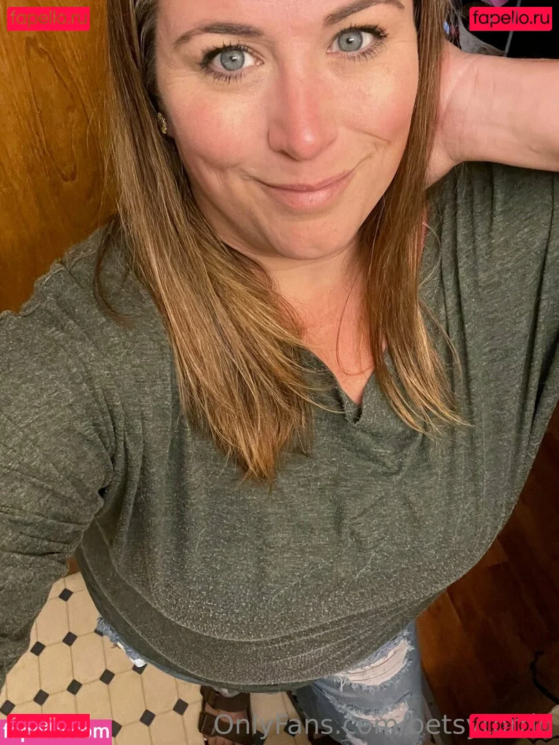 betsytorrid Onlyfans Photo Gallery 