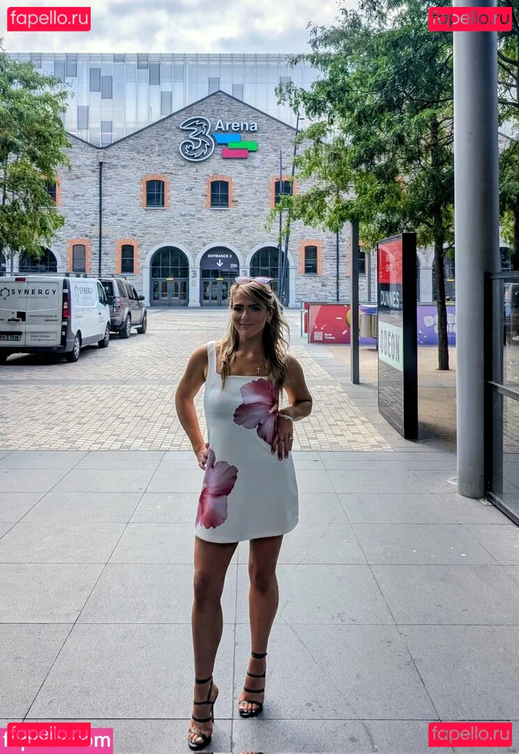 Session Moth Martina Onlyfans Photo Gallery 