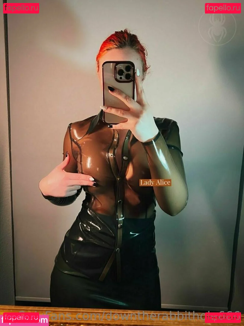 downtherabbithole666 Onlyfans Photo Gallery 