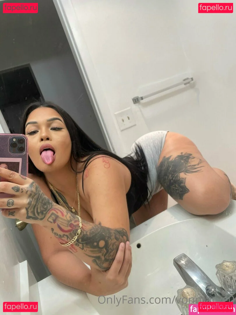 vonmarye0 Onlyfans Photo Gallery 