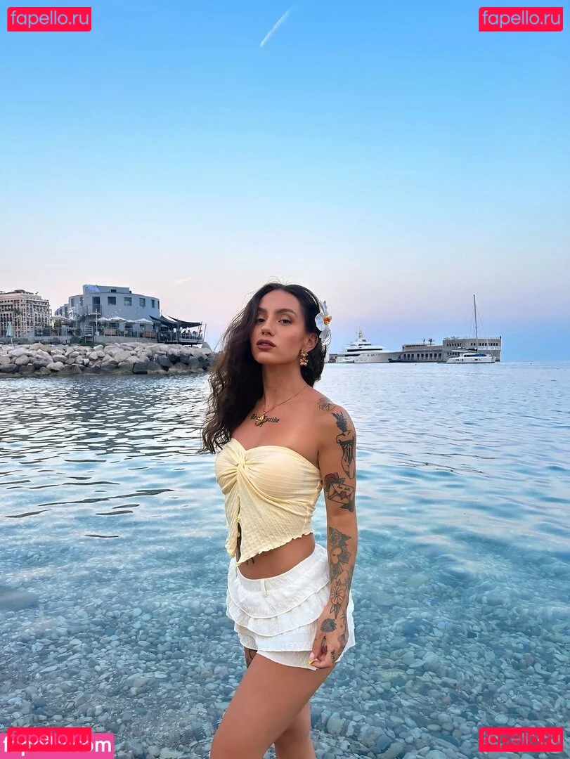 Deeperse Onlyfans Photo Gallery 