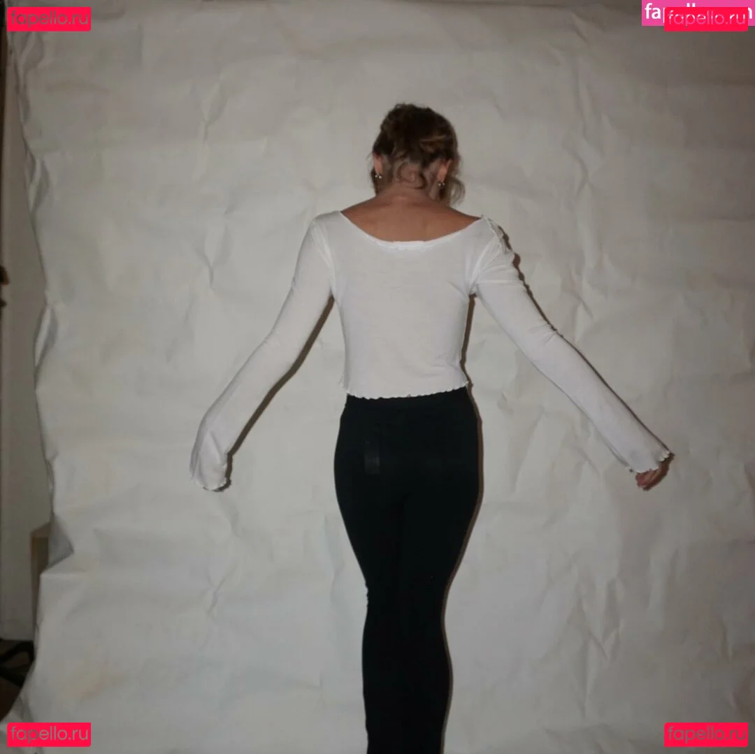 Courtney Mawhorr Onlyfans Photo Gallery 