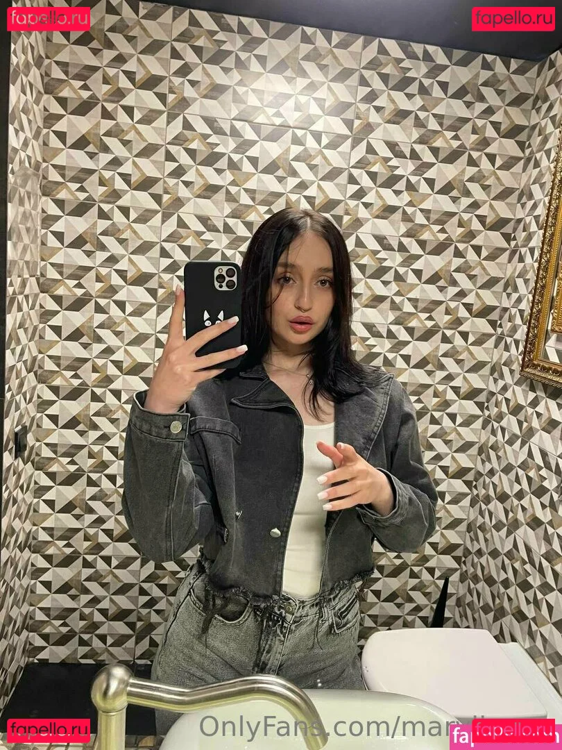 marylinraw Onlyfans Photo Gallery 