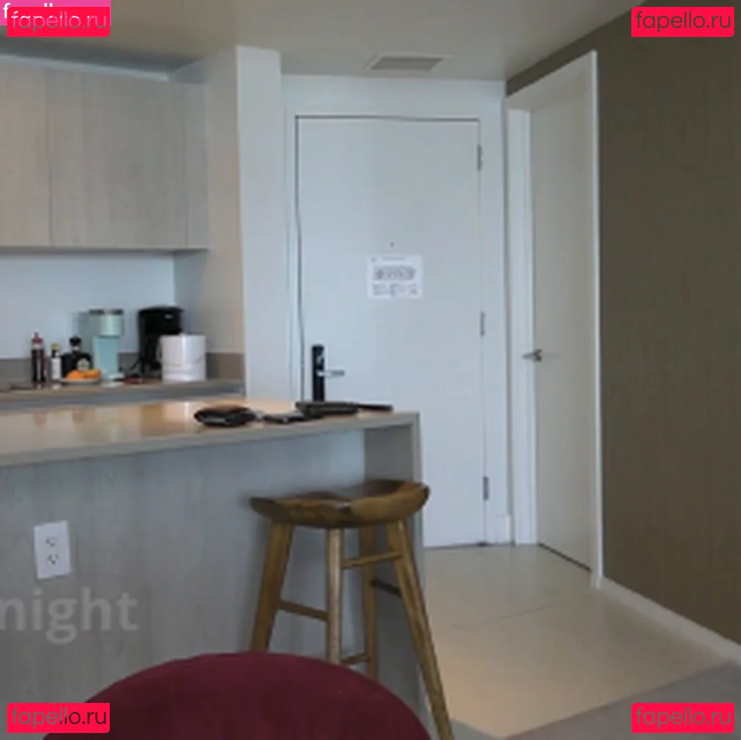 Mrs. Robinson Onlyfans Photo Gallery 