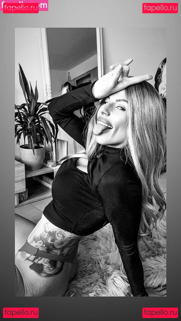 Nessyfox Onlyfans Photo Gallery 