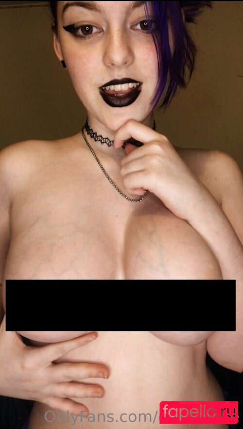 _.eddynrose._ Onlyfans Photo Gallery 