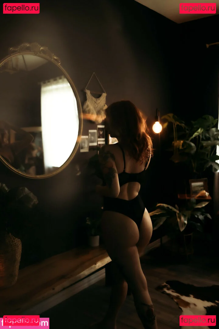 Spooky Foxx Onlyfans Photo Gallery 