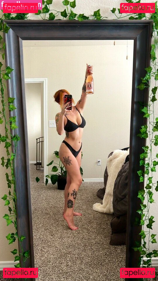 Spooky Foxx Onlyfans Photo Gallery 