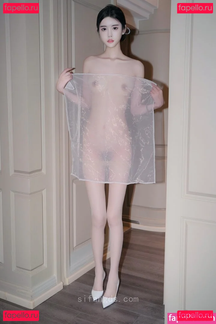 Xoreneeo Onlyfans Photo Gallery 