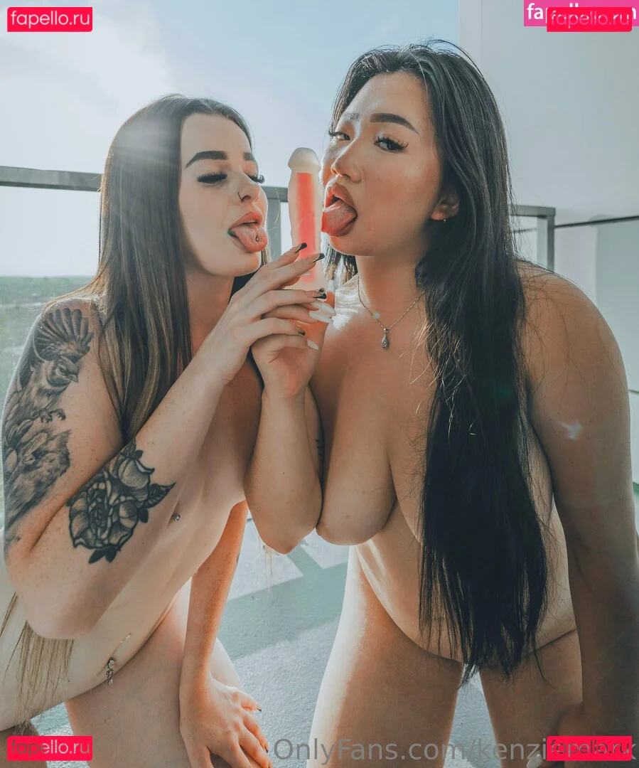 kenziemark Onlyfans Photo Gallery 