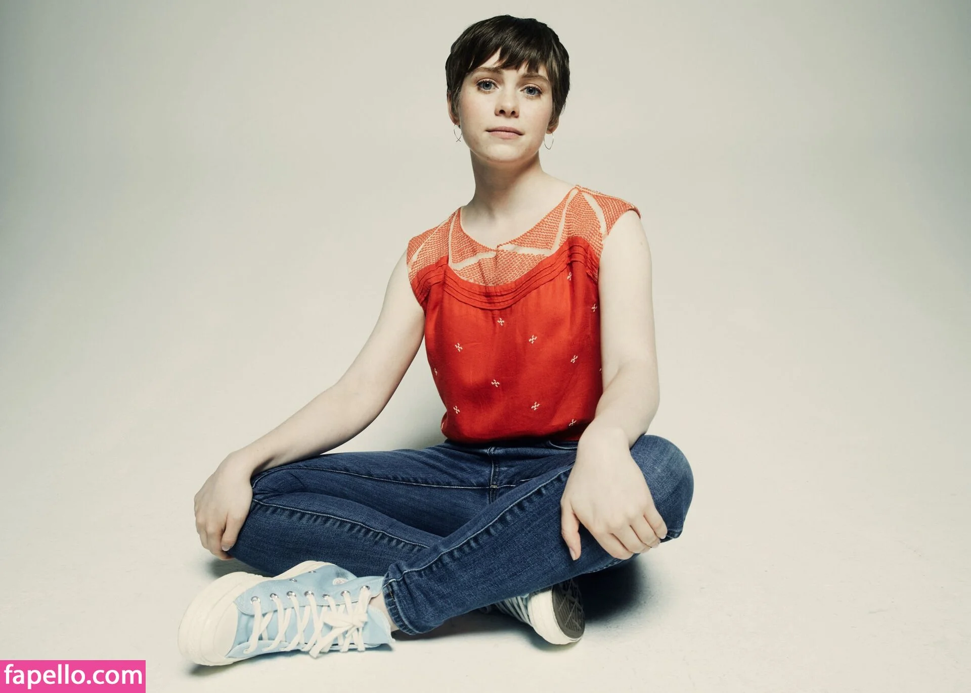 Sophia Lillis Onlyfans Photo Gallery 
