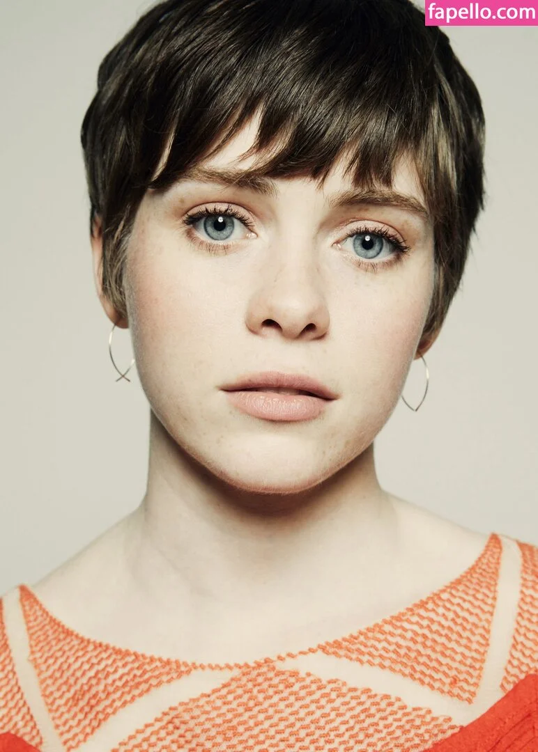 Sophia Lillis Onlyfans Photo Gallery 