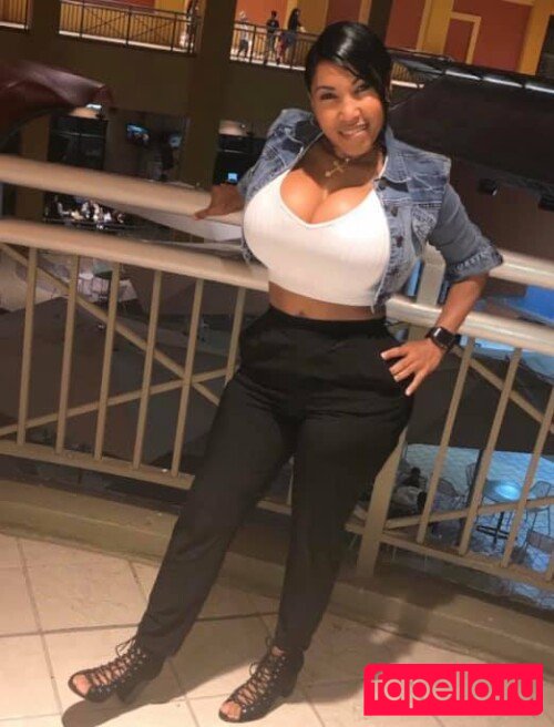 Odalys Borrero Onlyfans Photo Gallery 