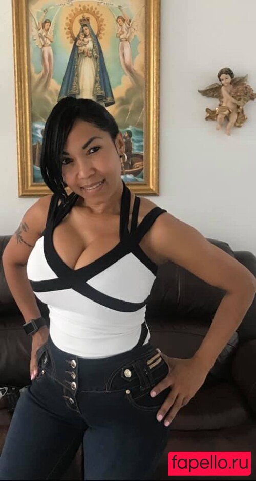 Odalys Borrero Onlyfans Photo Gallery 